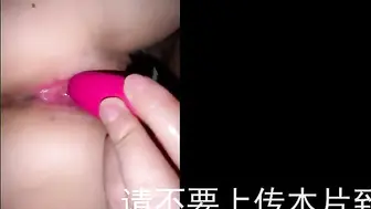 高三学妹用跳跳糖给我口爆  爽到爆