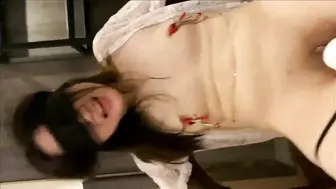 【门事件】体育生×2都扛不住！上海骚货人妻潘X芳视频完整版！叫声响彻几公里