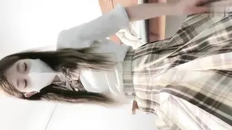 这在我们业界是种奖励 JK萝莉的奴隶坐脸窒息踩踏骑马白袜蹂躏